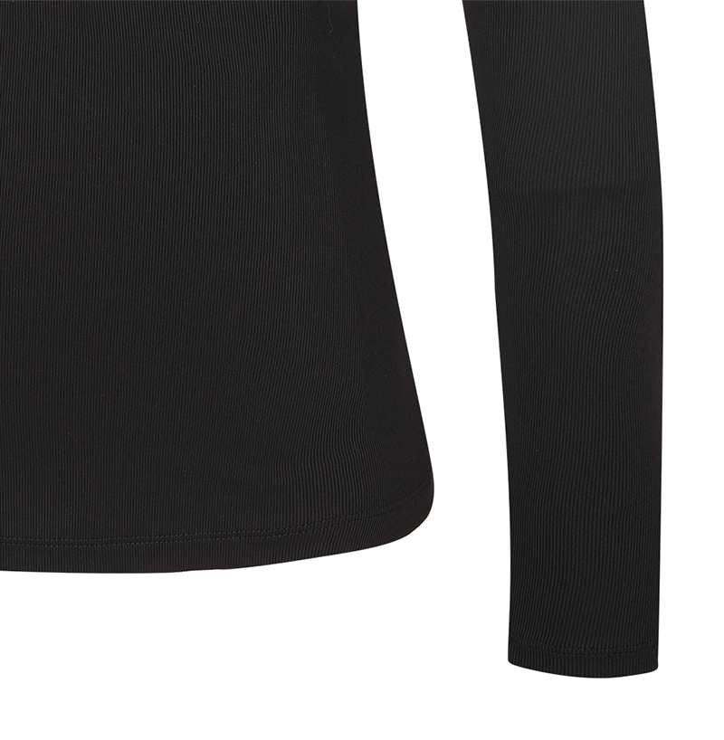 Castelbajac Women's Yoko Point Half-zip T-shirt - Black