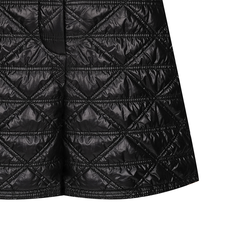 Castelbajac Women's Black Line Quilted Padded Shorts - Black