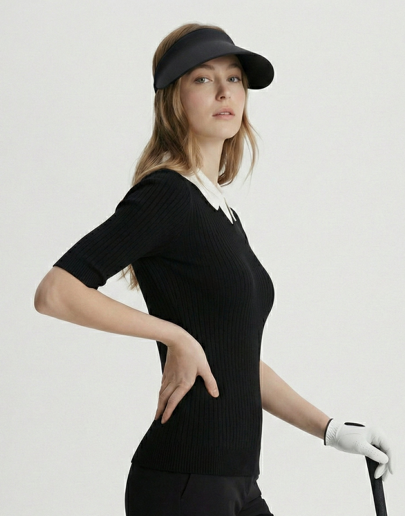 Castelbajac Women's ribbed Short-Sleeve Sweater - Black